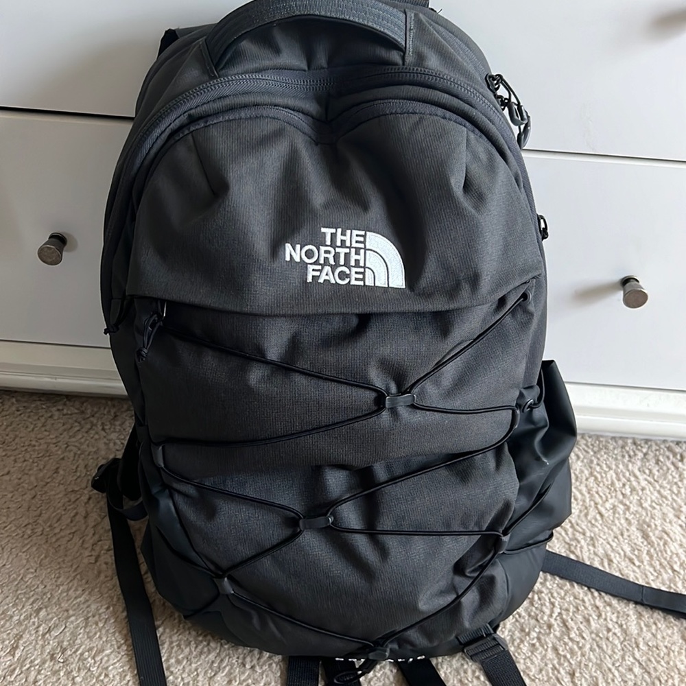 NorthFace Borealis Backpack Asphalt Grey